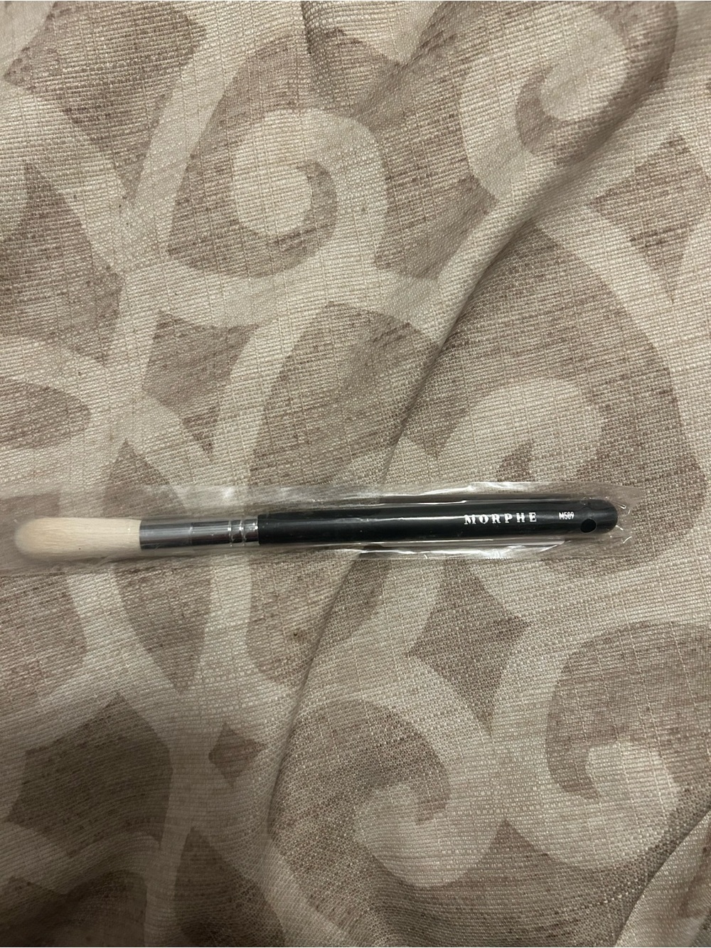 Morphe Makeup Brush Black Handle with White Bristles